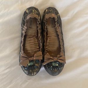 Gorgeous Miu Miu flats 💙